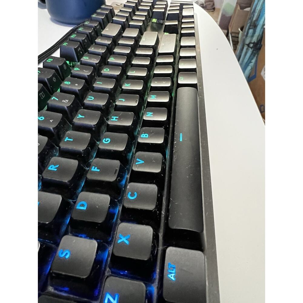 Logitech G512 Carbon Mechanical Gaming Keyboard - GX Blue Clicky - RGB - Works!